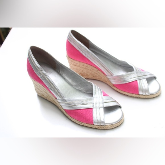 Lilly Pulitzer peep toe wedges - Picture 1 of 13